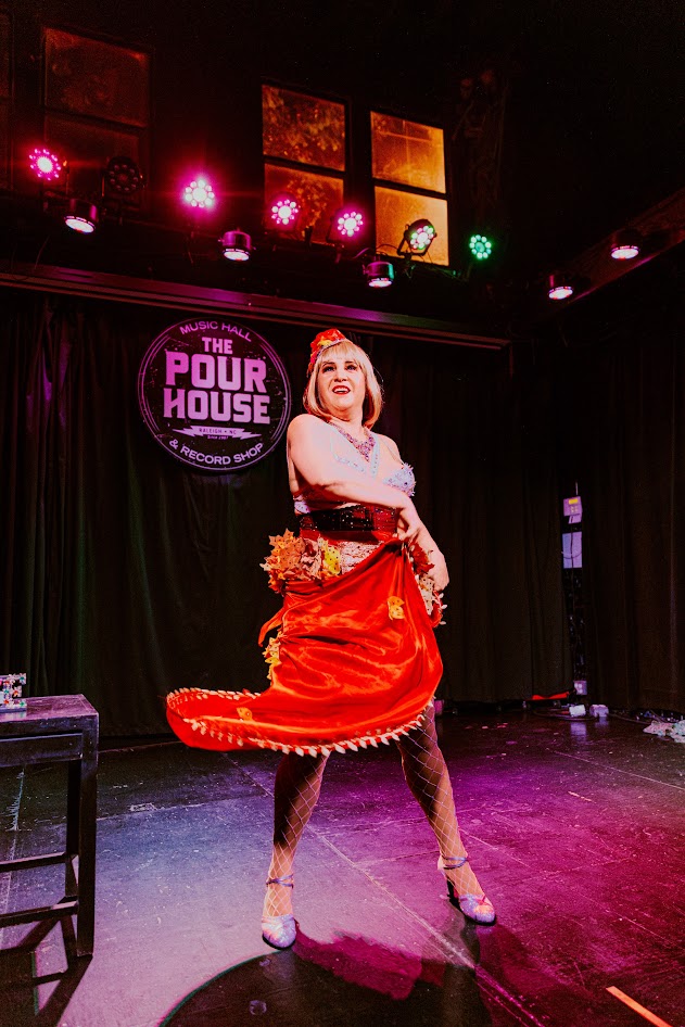 Meredith Sparkles At Pour House